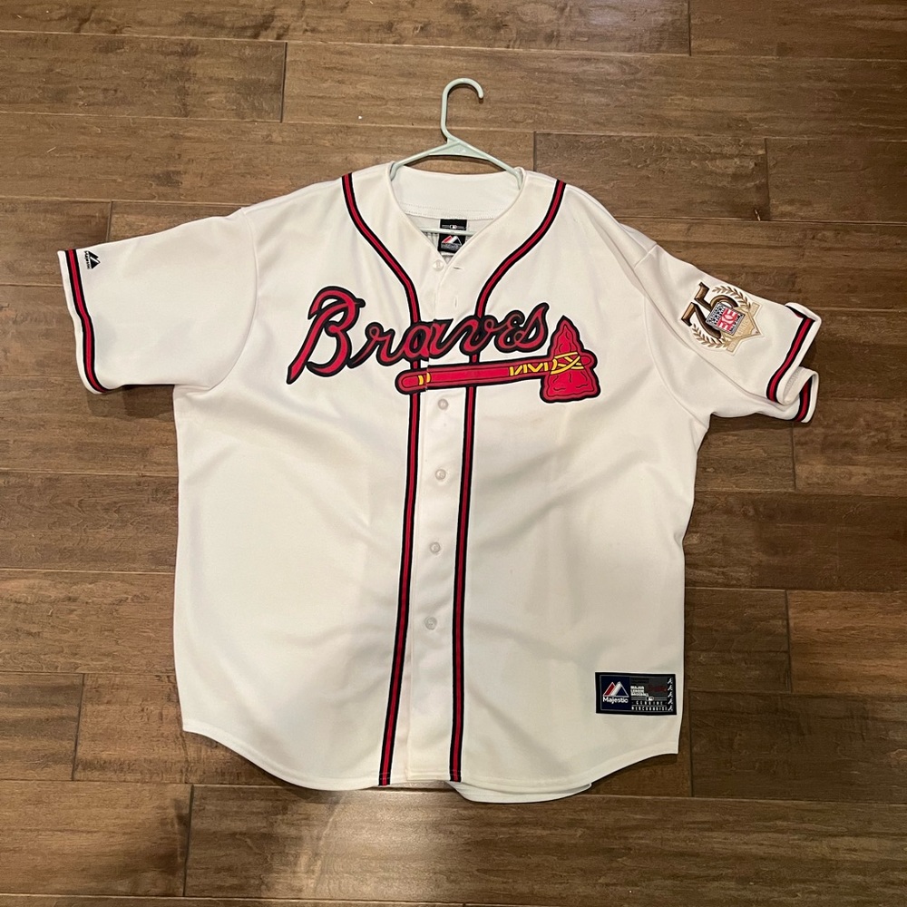 Braves GLAVINE jersey with 75 year patch